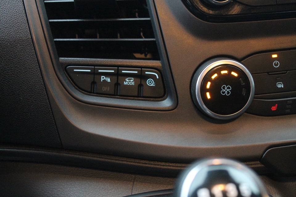 Ford Transit Custom 300L 2,0 TDCi 130 Trend