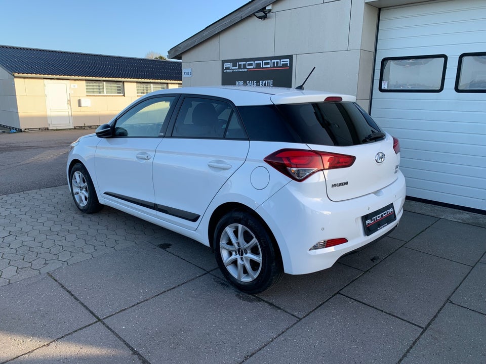 Hyundai i20 1,25 Sport 5d