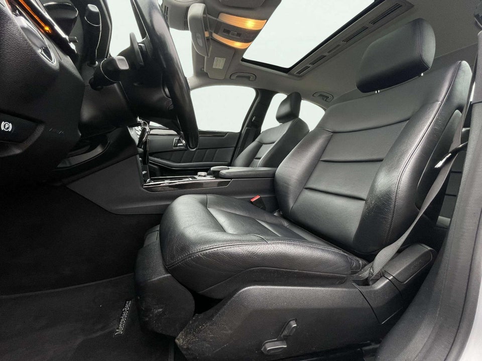 Mercedes E350 3,5 Elegance aut. 4Matic 4d