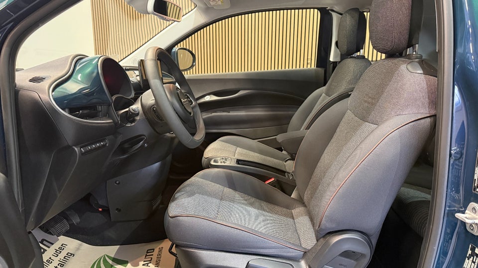 Fiat 500e 42 Icon Sky 3+1 4d