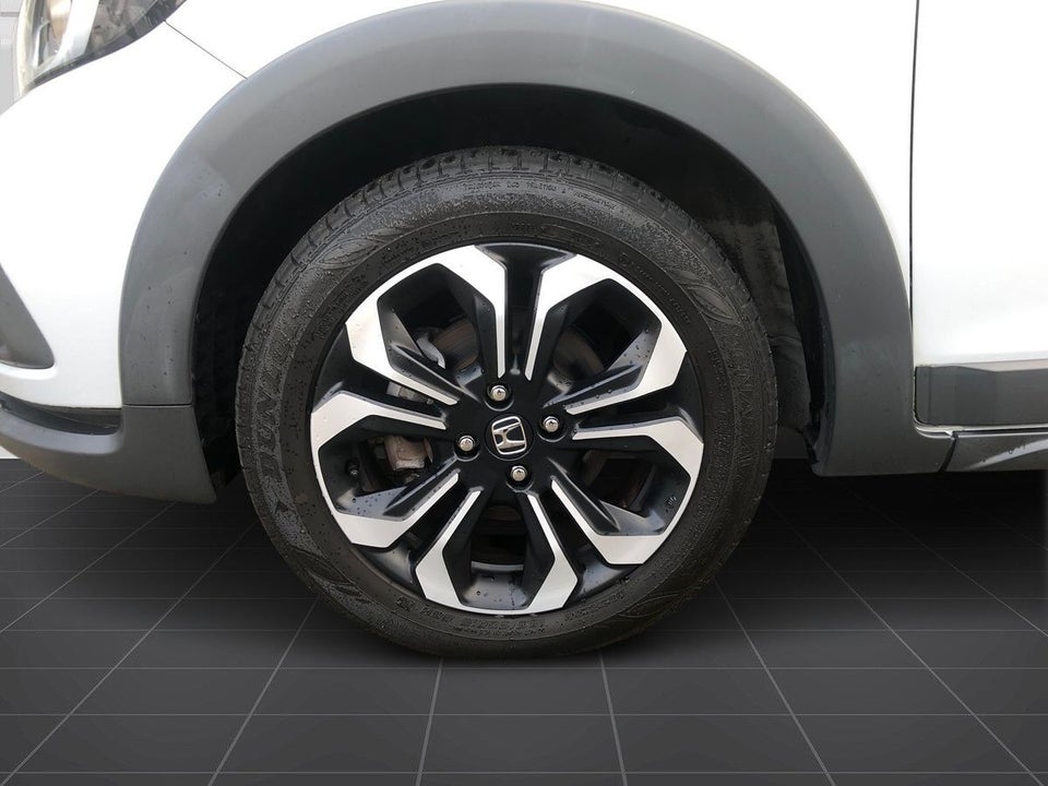 Honda Jazz 1,5 i-MMD Crosstar Executive eCVT 5d