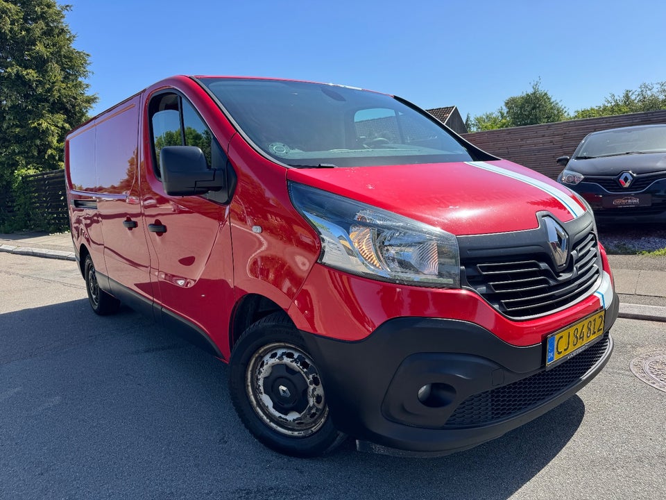 Renault Trafic T29 2,0 dCi 120 L2H1