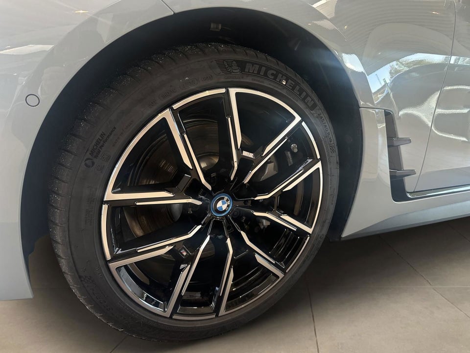 BMW i4 eDrive40 M-Sport 5d