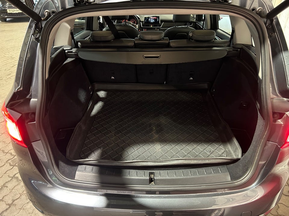 BMW 220i 2,0 Active Tourer Luxury Line aut. 5d