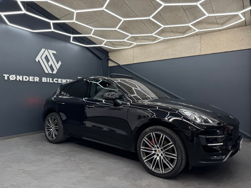 Porsche Macan Turbo 3,6 PDK 5d