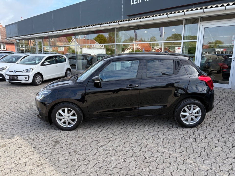 Suzuki Swift 1,2 Dualjet SHVS Exclusive 5d