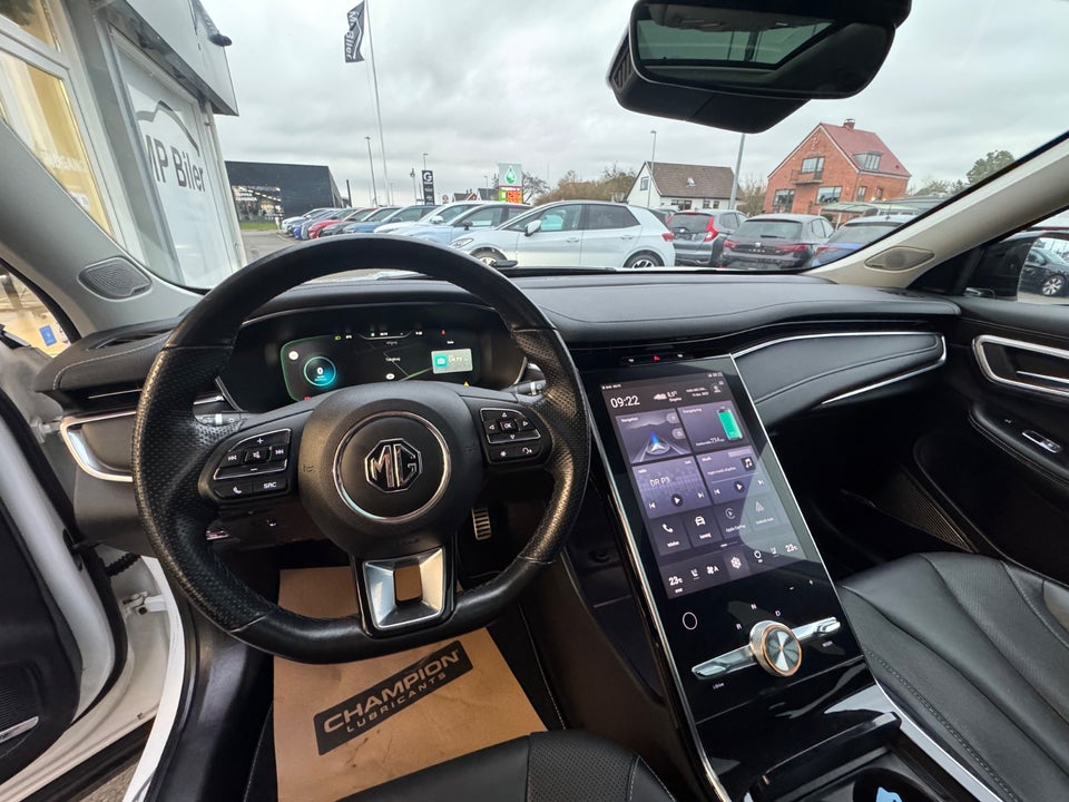 MG Marvel R Performance 5d