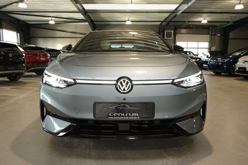 VW ID.7 86 Style S Tourer 5d