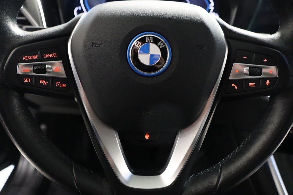 BMW 330e 2,0 Touring Sport Line aut. 5d