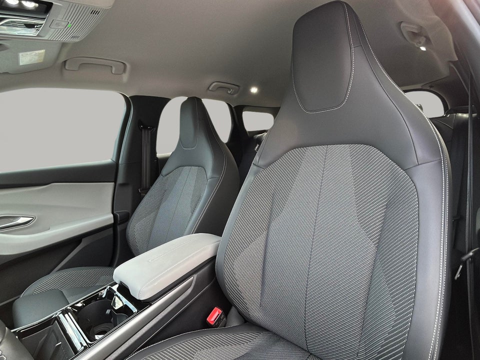 Ford Explorer 82 Select Extended Range 5d