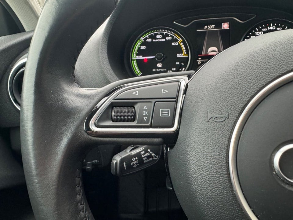 Audi A3 1,4 e-tron Sport Sportback S-tr. 5d