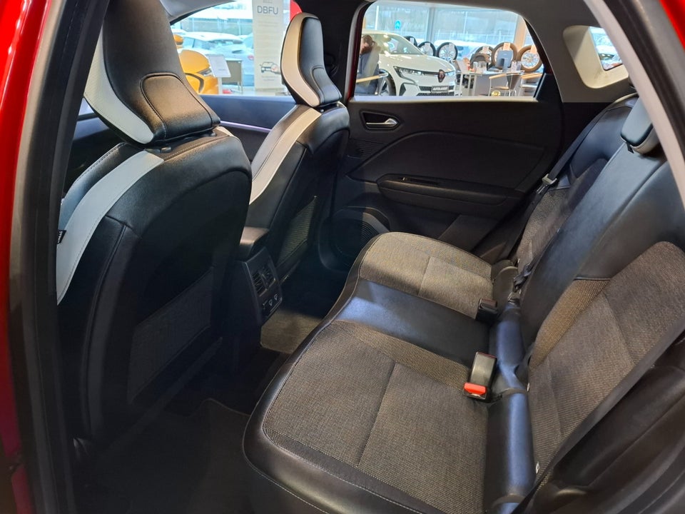 Renault Captur 1,6 E-Tech Intens 5d