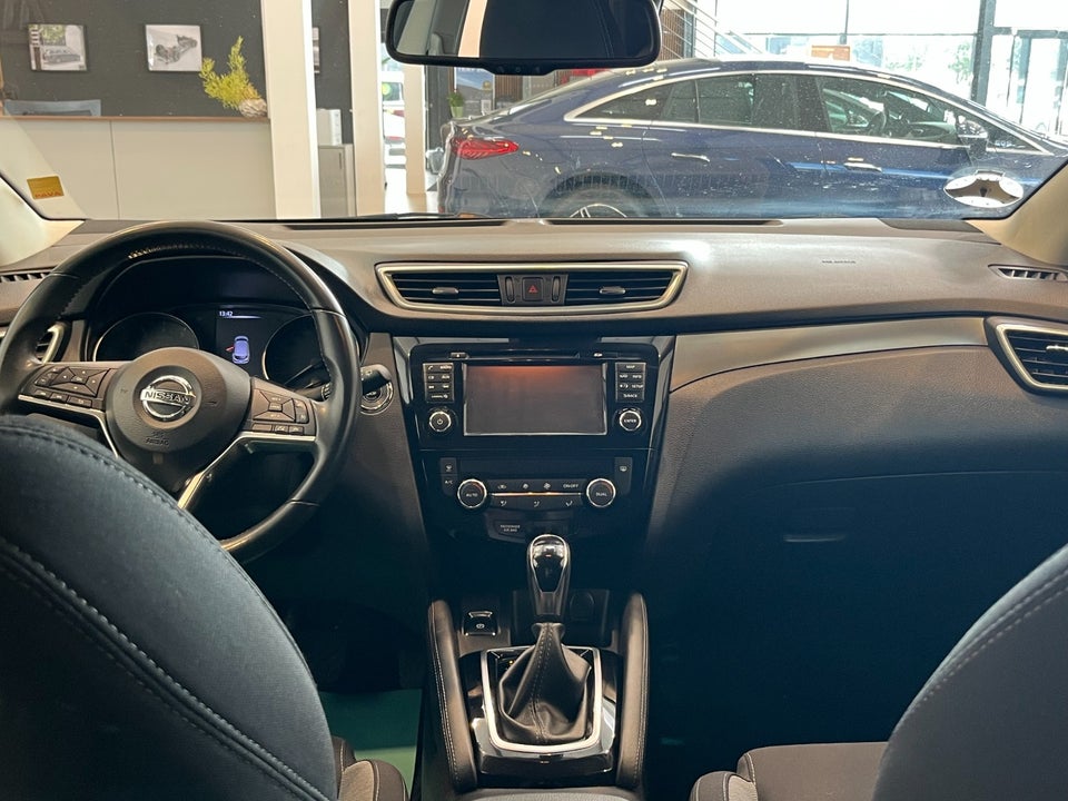 Nissan Qashqai 1,2 Dig-T 115 N-Connecta X-tr. 5d