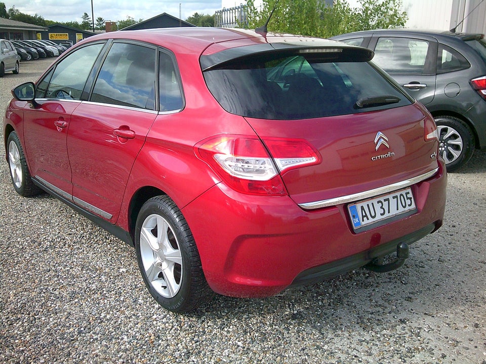 Citroën C4 1,6 HDi 110 Seduction 5d