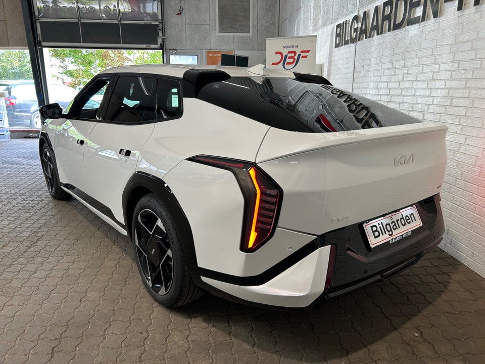 Kia EV4 81 Long Range GT-Line Fastback 4d