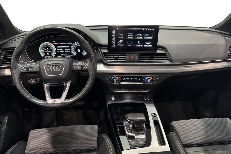 Audi Q5 50 TFSi e S-line quattro S-tr. 5d