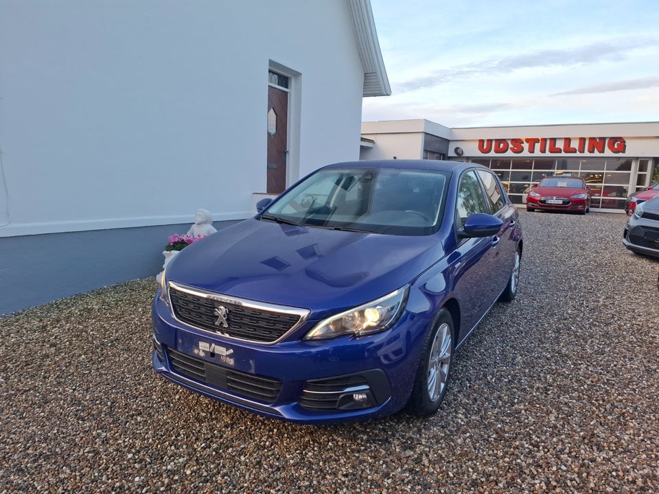 Peugeot 308 1,2 PureTech 130 Style 5d