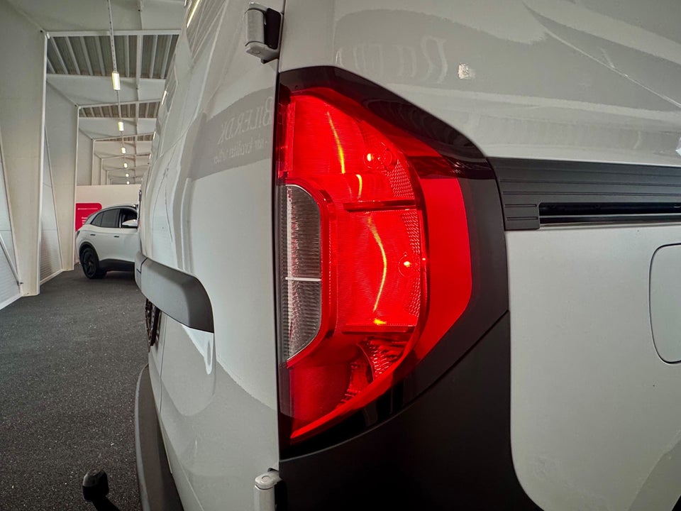 Mercedes eCitan A2 Basis Van