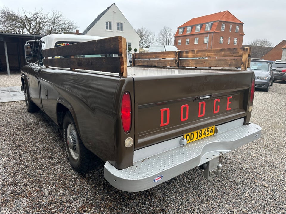 Dodge D200 6,3 V8 Pick-up aut. 2d