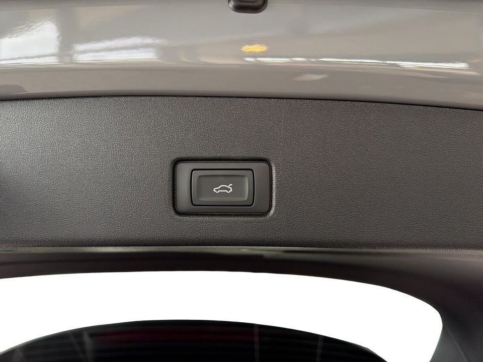 Audi Q4 e-tron 45 Progress quattro 5d