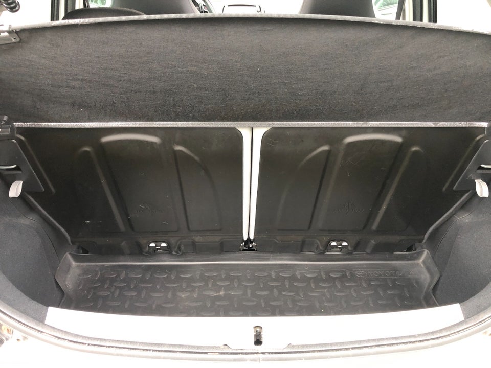 Toyota Aygo 1,0 VVT-i x-sky 5d