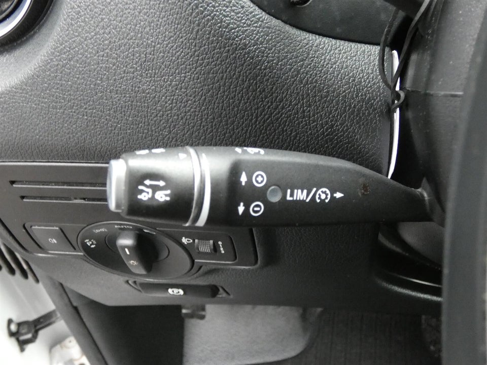 Mercedes Vito 114 2,0 CDi Kassevogn aut. L RWD