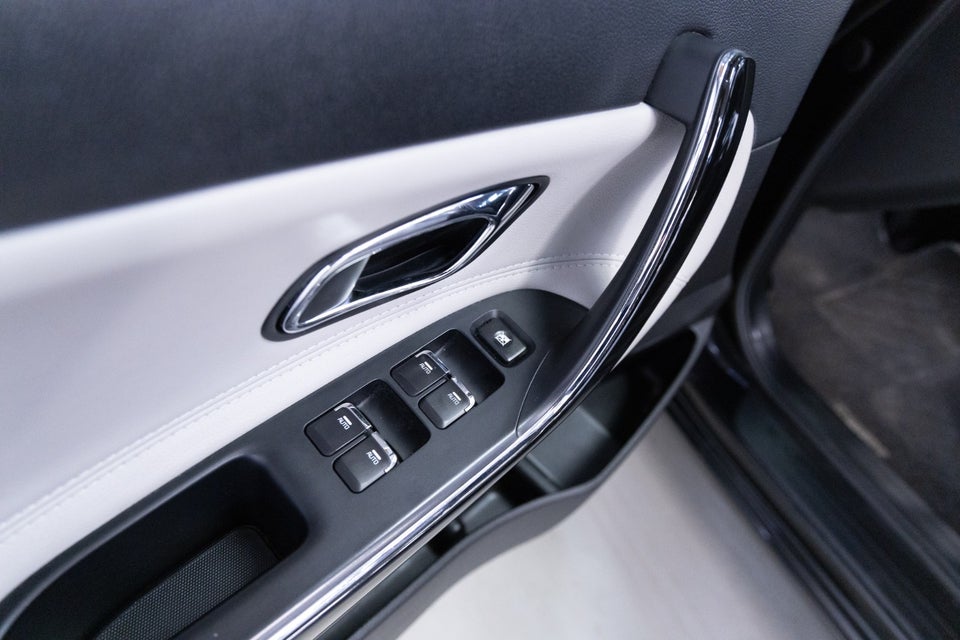 Kia Ceed 1,4 CVVT Attraction SW 5d