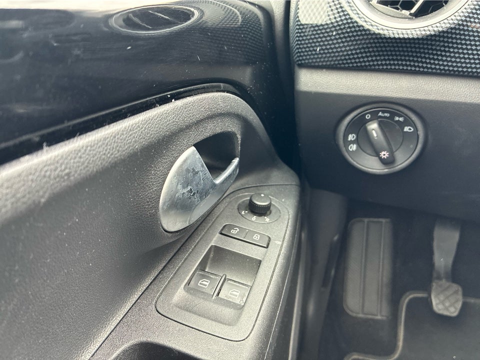 VW Up! 1,0 MPi 60 Move Up! BMT 5d