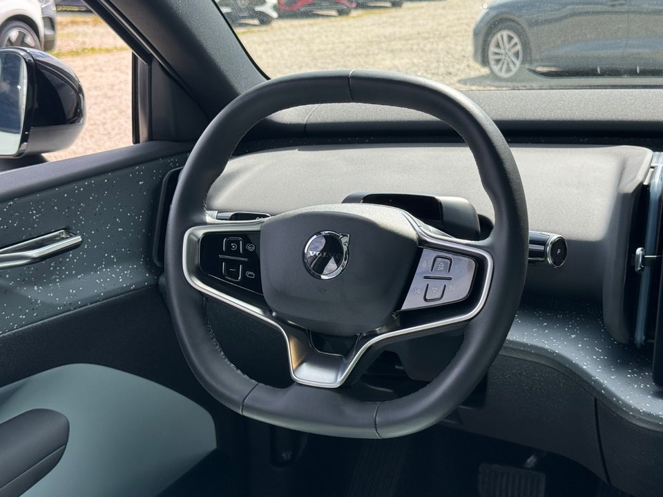 Volvo EX30 Extended Range Ultra 5d