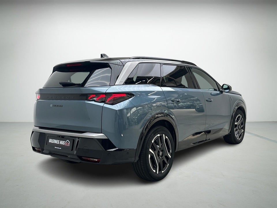 Peugeot e-5008 77 GT Pack AWD 7prs 5d