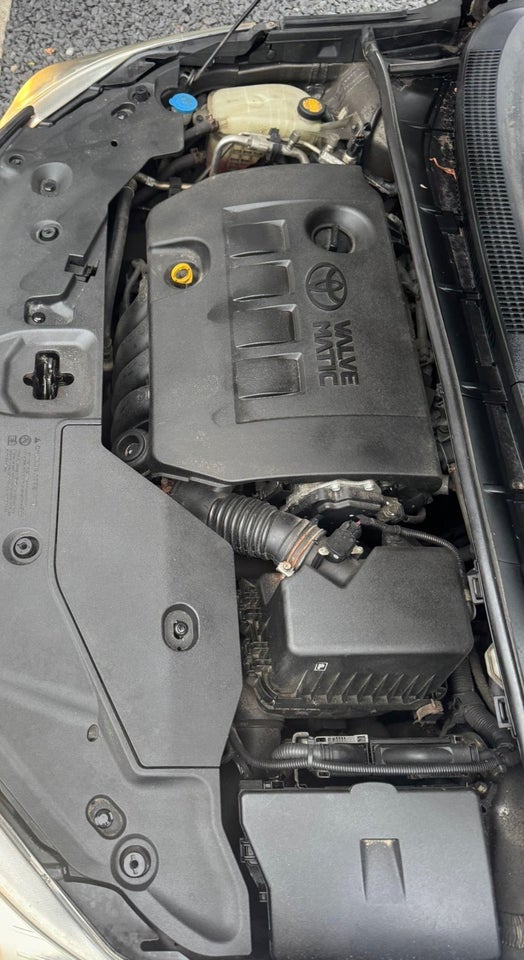 Toyota Avensis 1,8 VVT-i T2 stc. 5d