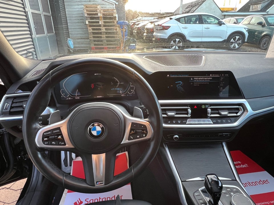 BMW 330e 2,0 Touring M-Sport aut. 5d