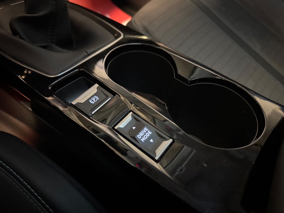 Peugeot 208 1,5 BlueHDi 100 Allure Sky 5d