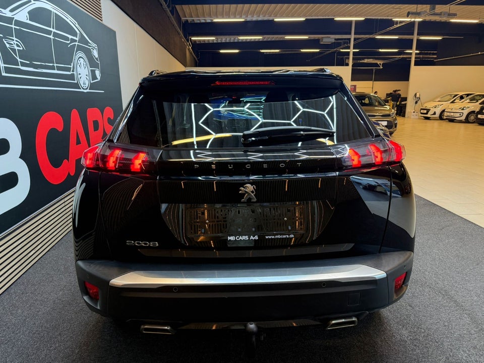 Peugeot 2008 1,2 PureTech 130 Allure Pack 5d