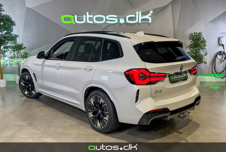 BMW iX3 Charged Plus M-Sport 5d