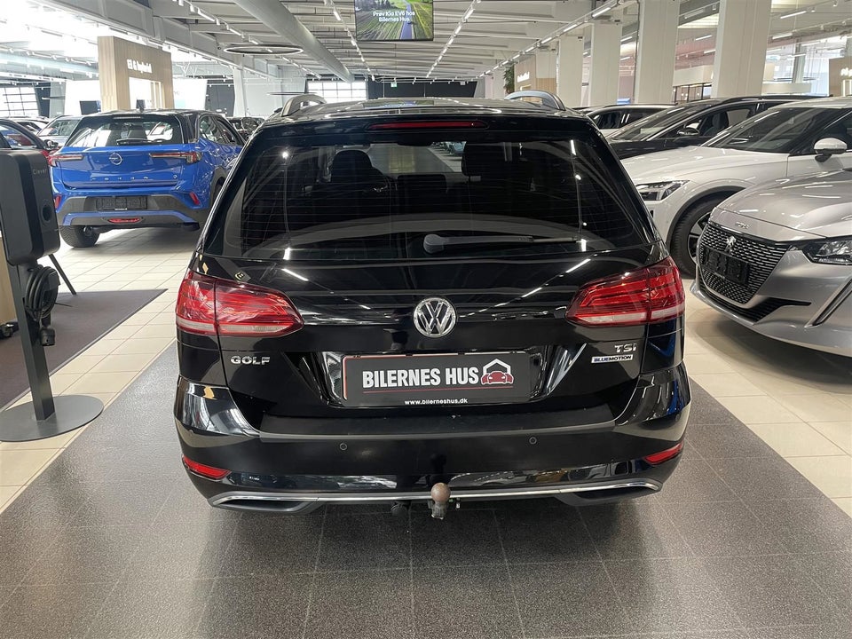 VW Golf VII 1,5 TSi 130 Comfortline Variant DSG 5d