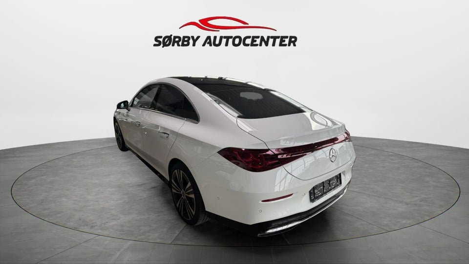 Mercedes CLA350 electric 4Matic 4d