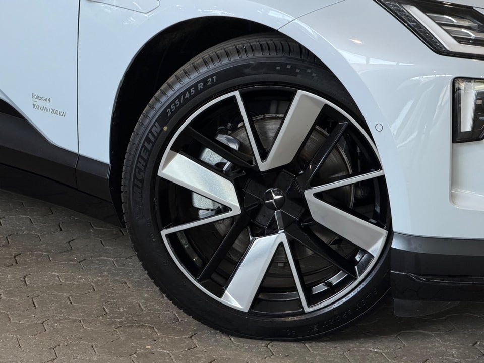 Polestar 4 Coupé Long Range 5d