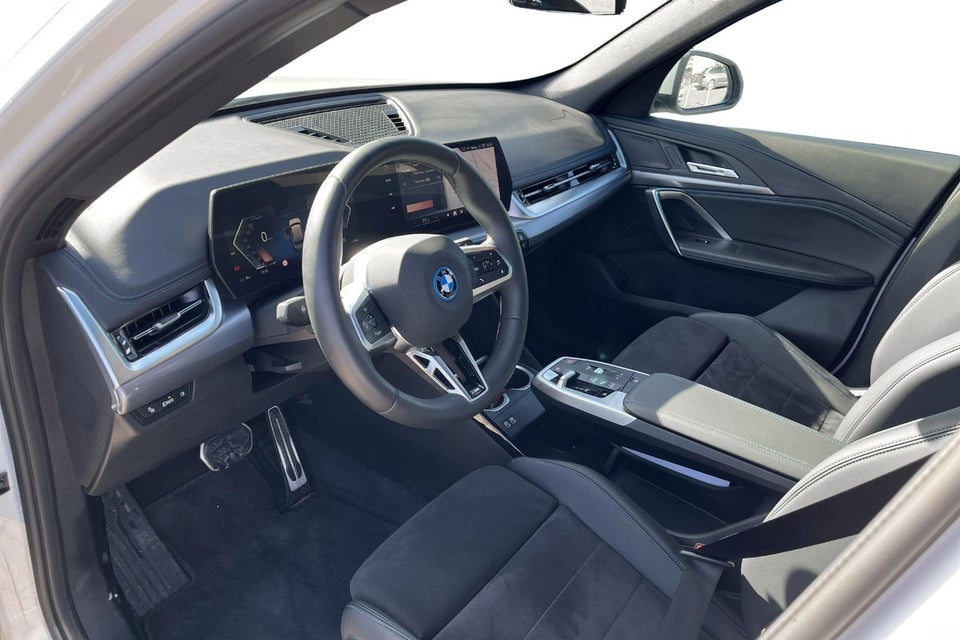 BMW iX1 eDrive20 M-Sport 5d