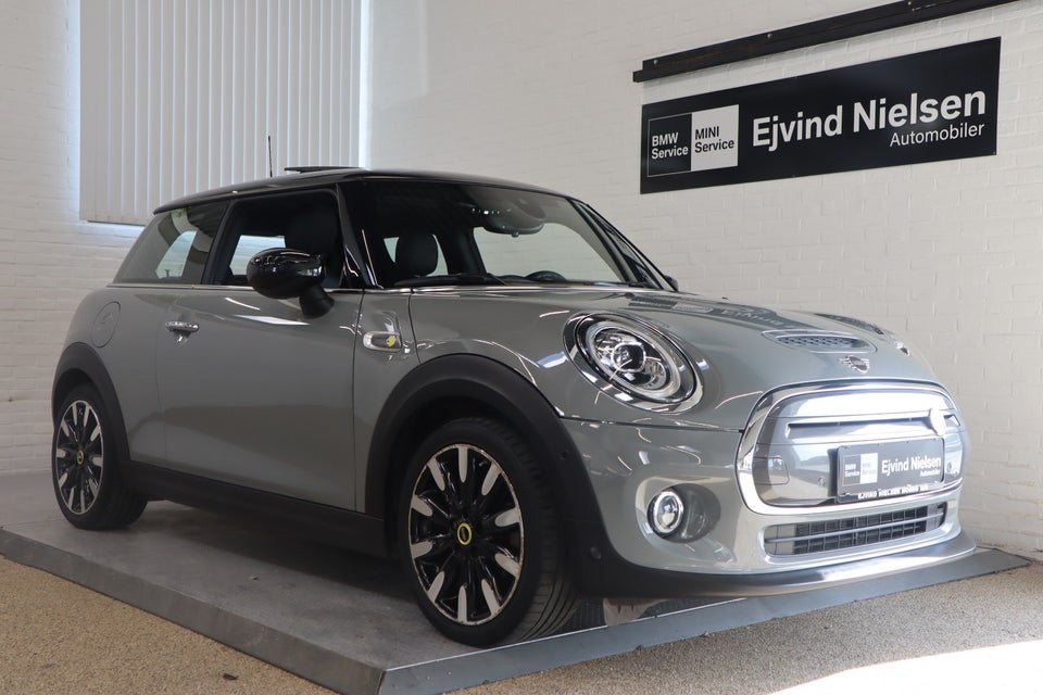 MINI Cooper SE Maximise 3d