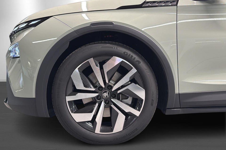Skoda Elroq 85 iV Sportline 5d