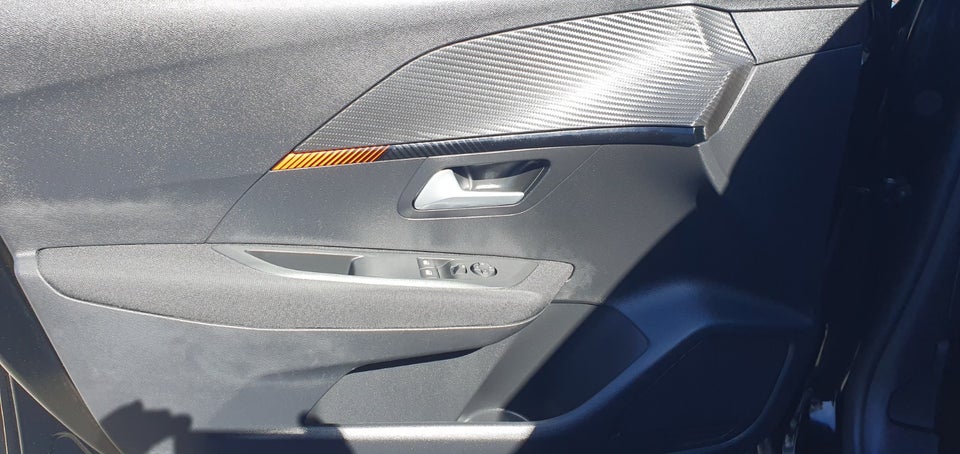 Peugeot 208 1,2 PureTech 75 Active 5d