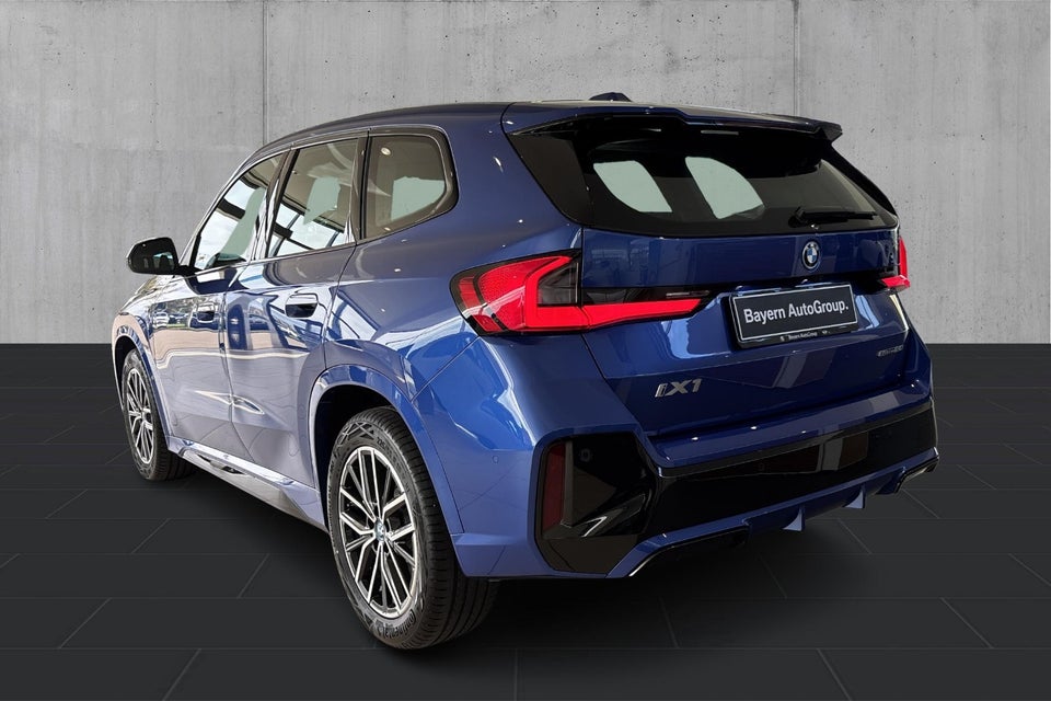 BMW iX1 eDrive20 M-Sport 5d