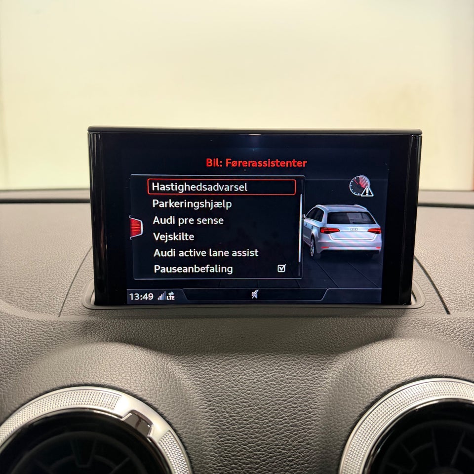 Audi A3 1,4 e-tron Sportback S-tr. 5d