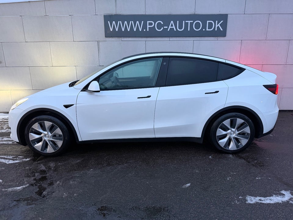 Tesla Model Y RWD 5d