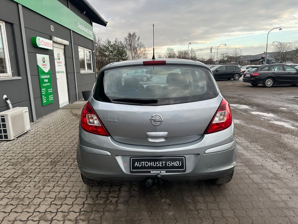 Opel Corsa 1,0 12V Cool 3d