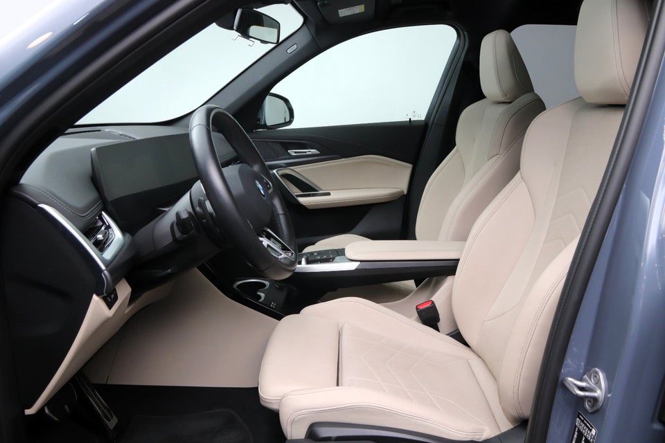 BMW iX1 xDrive30 M-Sport 5d