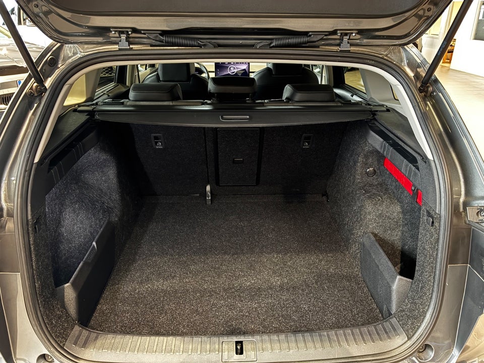 Skoda Enyaq 80 iV Clever 5d