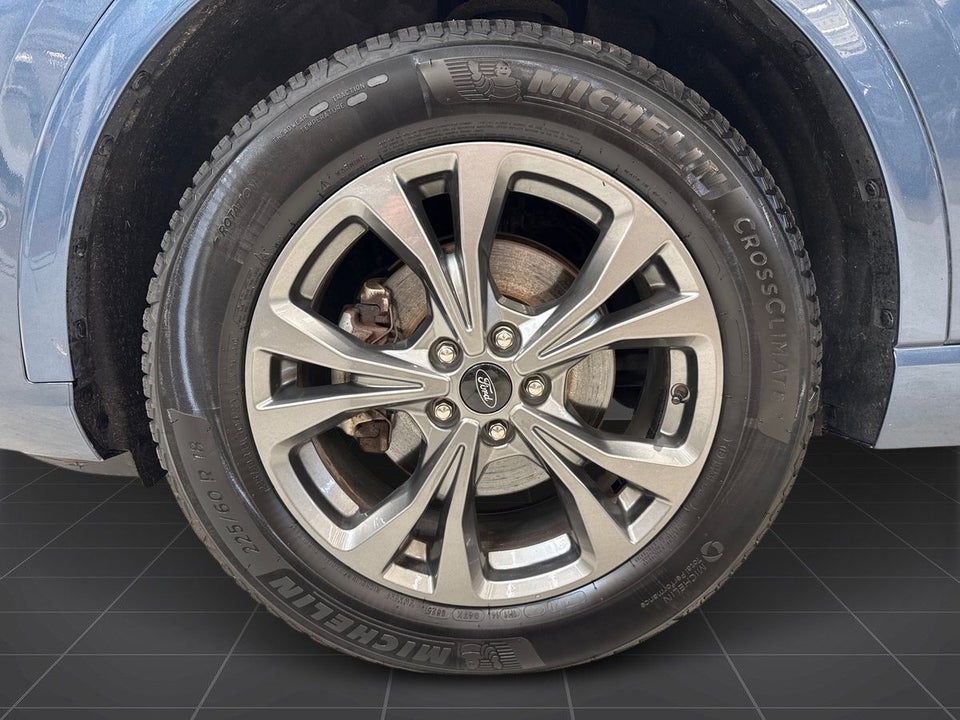 Ford Kuga 2,5 PHEV ST-Line CVT 5d