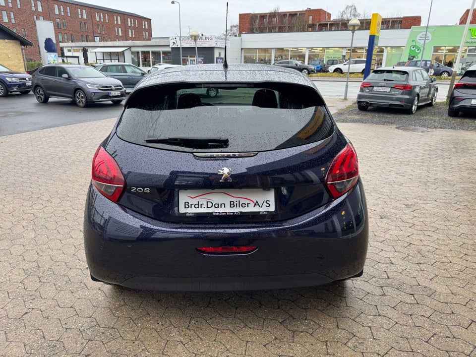 Peugeot 208 1,6 BlueHDi 100 Allure Sky 5d